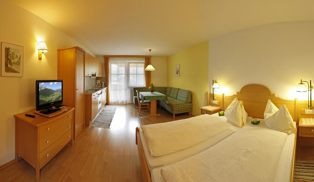 Apartments Sunseit'N Sexten Værelse billede